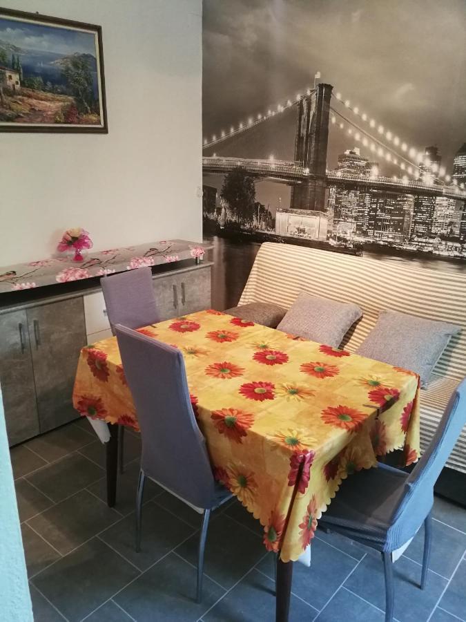 טרוגיר Apartment Luka חדר תמונה