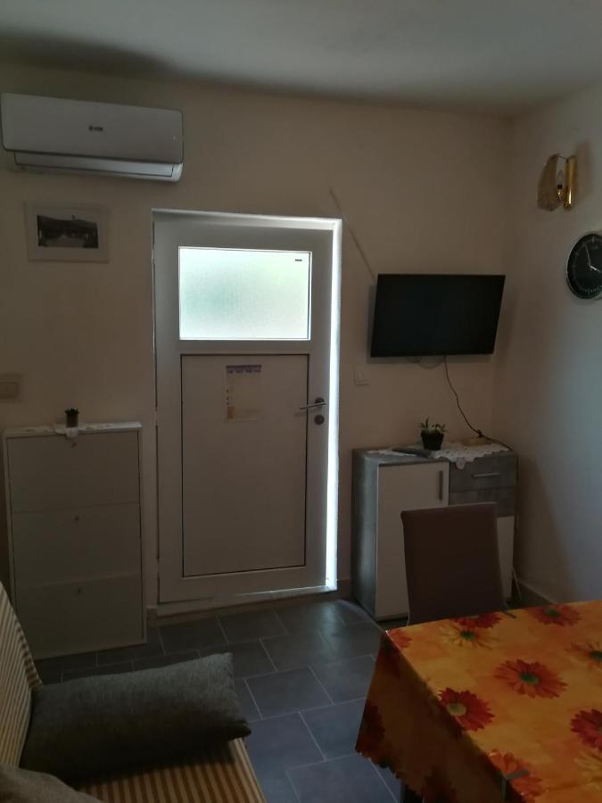 טרוגיר Apartment Luka חדר תמונה